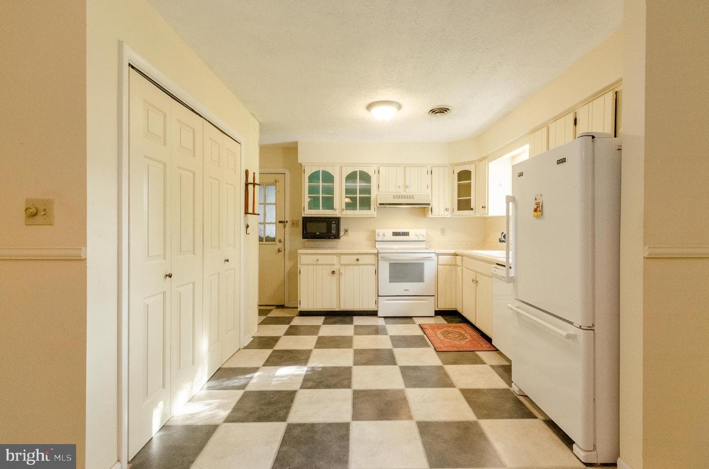 144 Still Meadow Drive photo 18