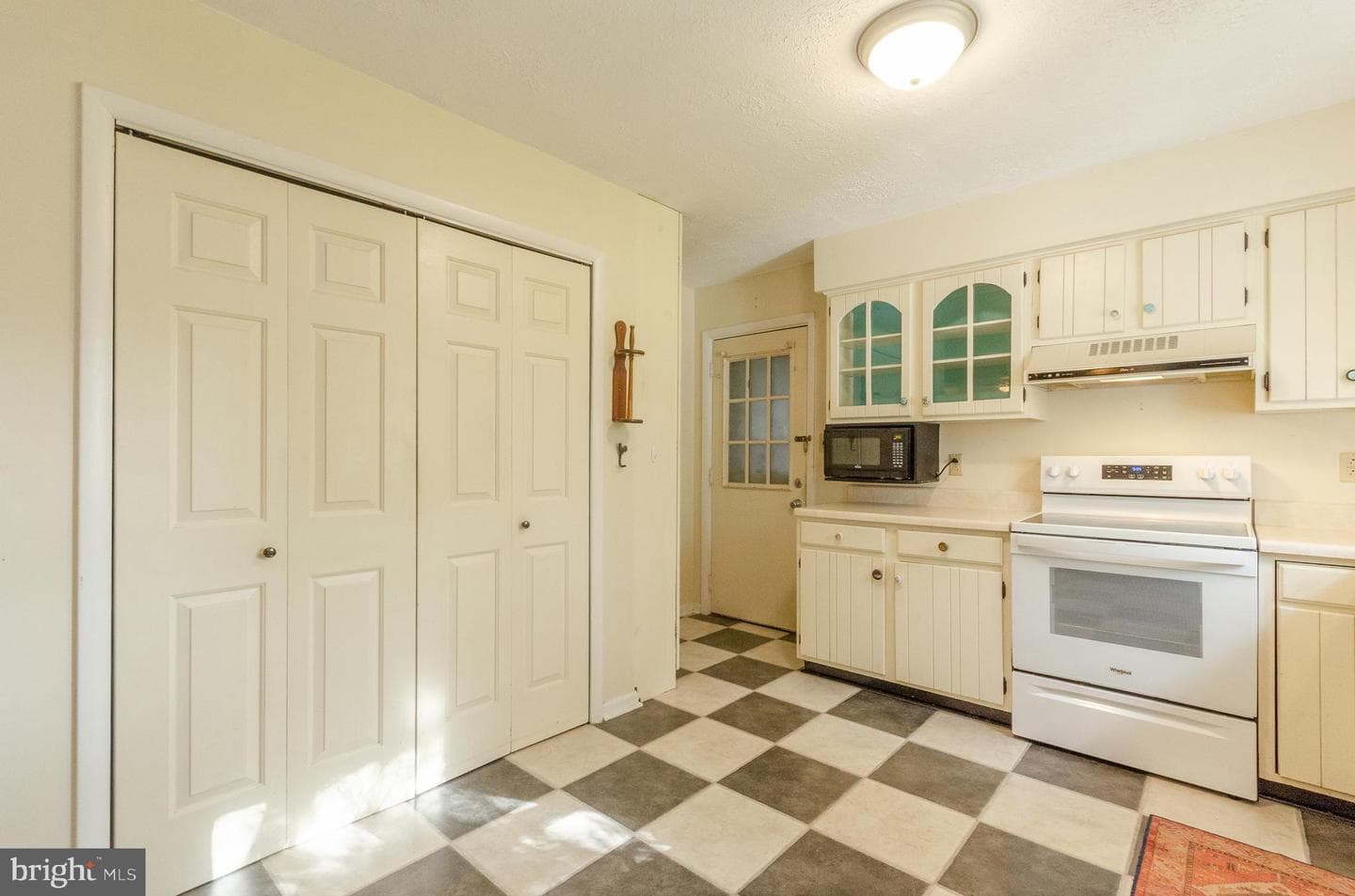 144 Still Meadow Drive photo 19