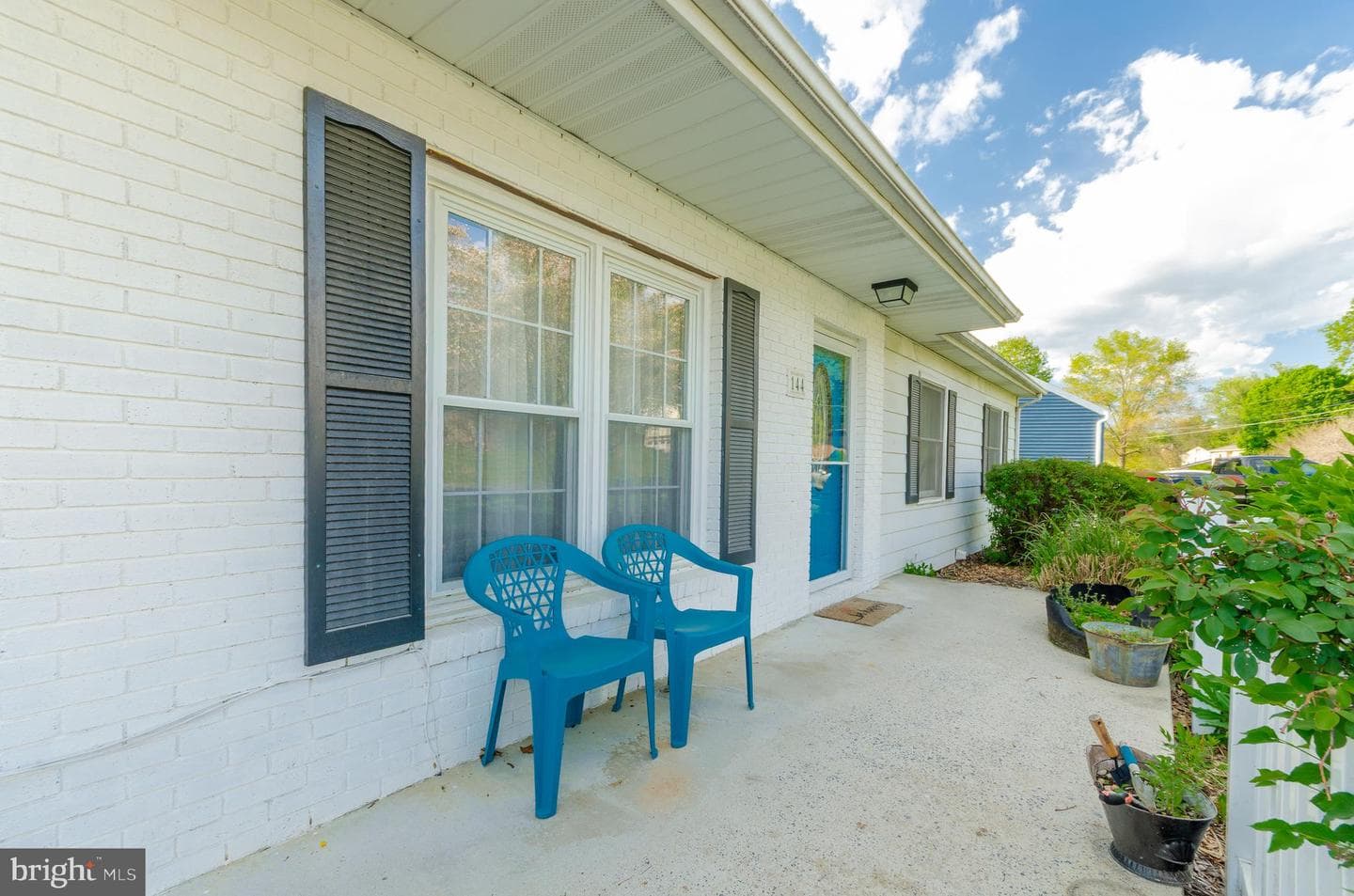 144 Still Meadow Drive photo 2