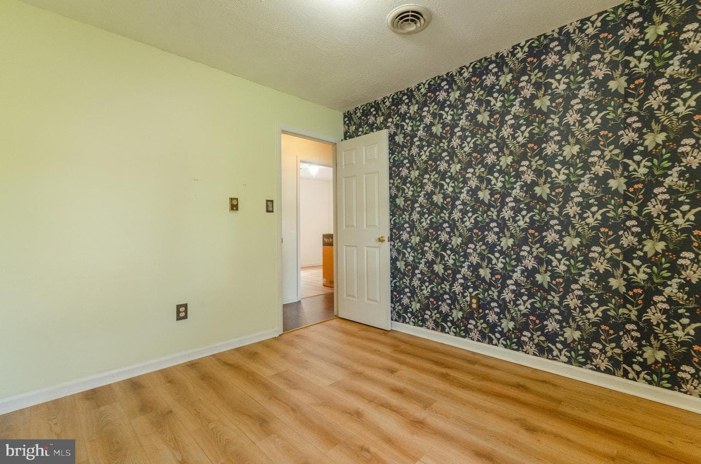 144 Still Meadow Drive photo 37