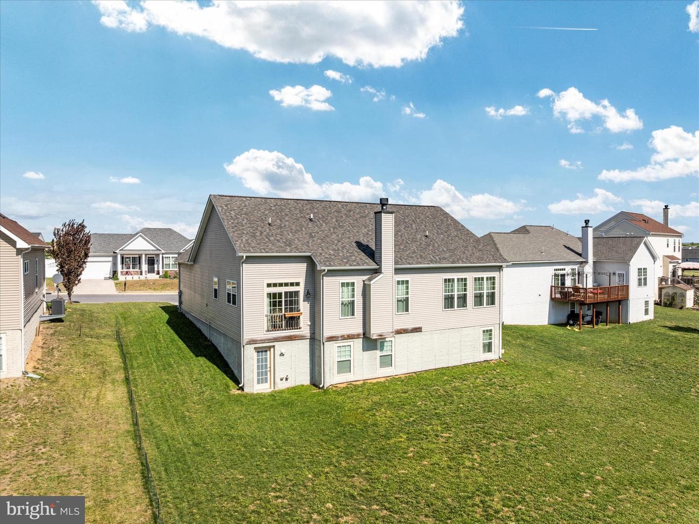 88 Aldershot Drive photo 44