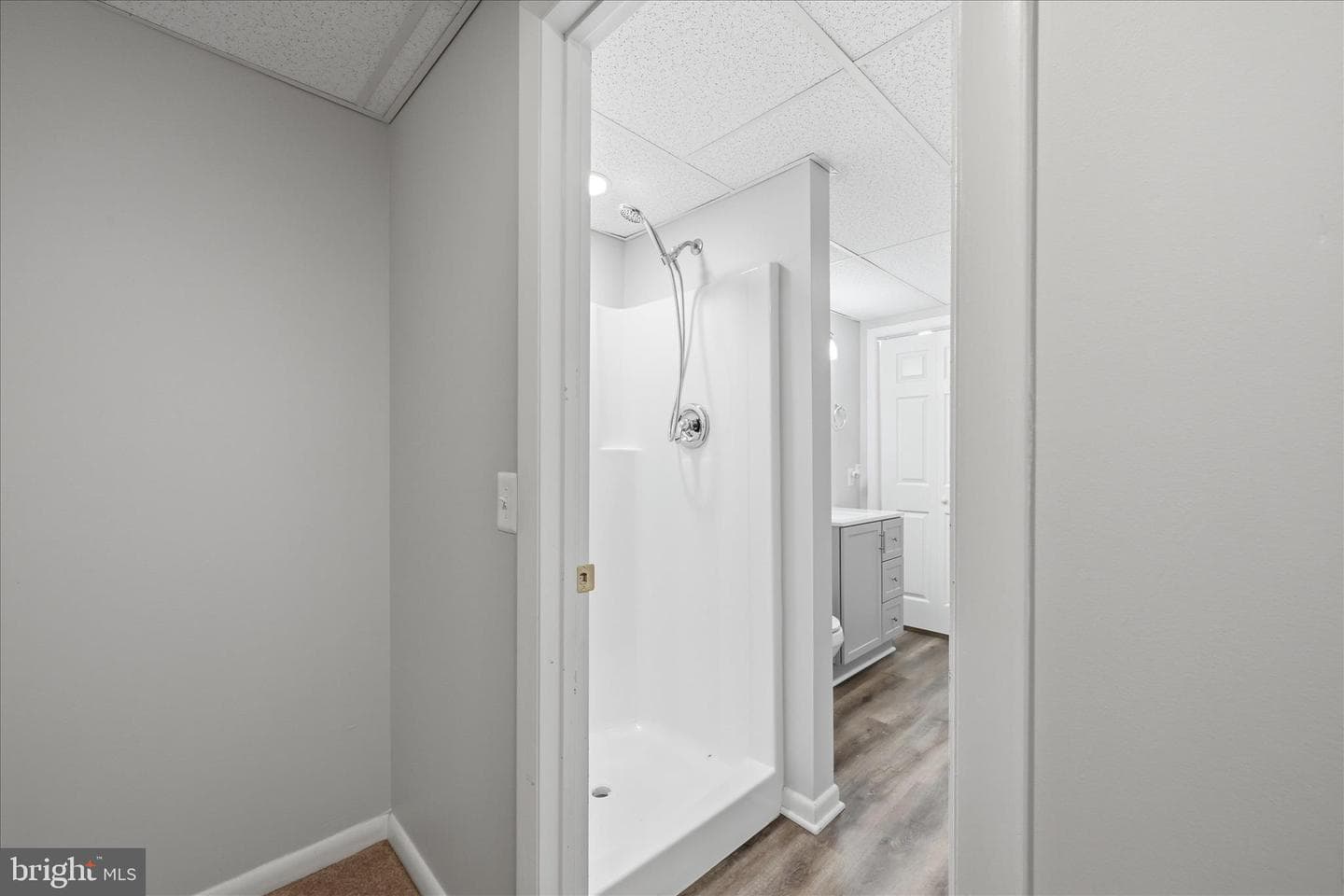 144 Brenda Drive photo 43