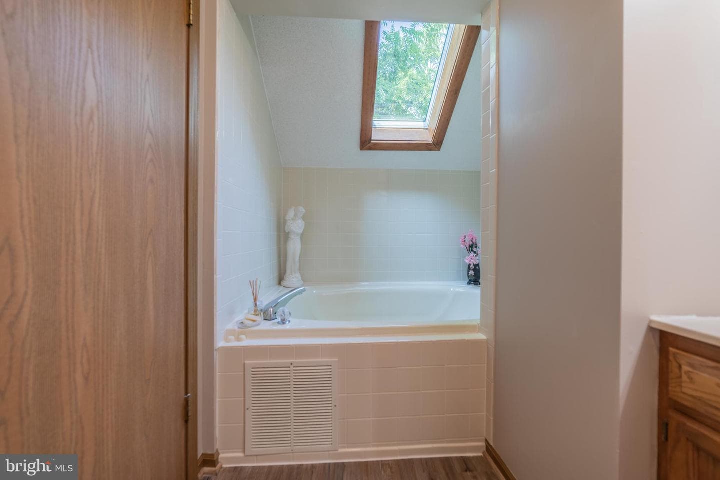 204 Tecumseh Trail photo 14