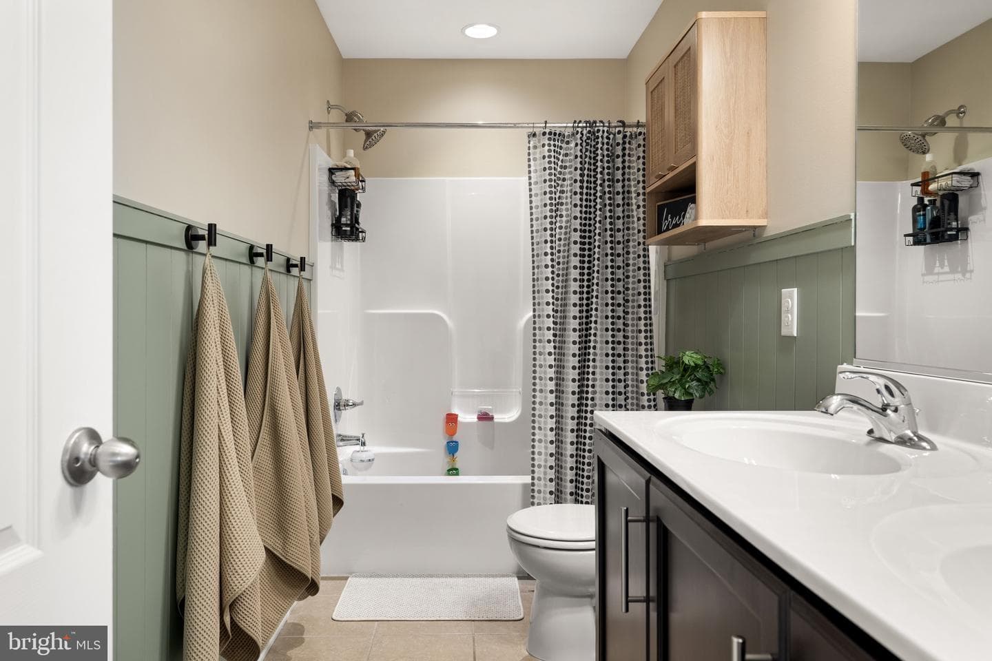 360 Dinwiddie Way photo 35