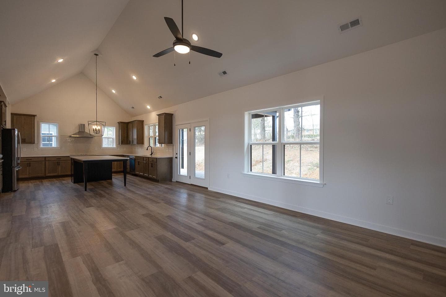 79 Haskell Dr photo 15