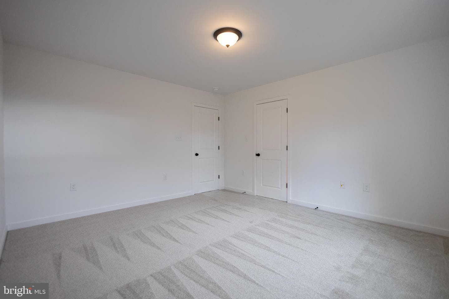 79 Haskell Dr photo 42