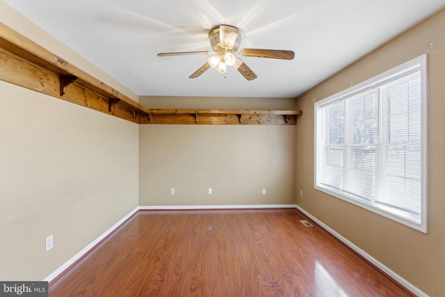 78 Gemini Court photo 6