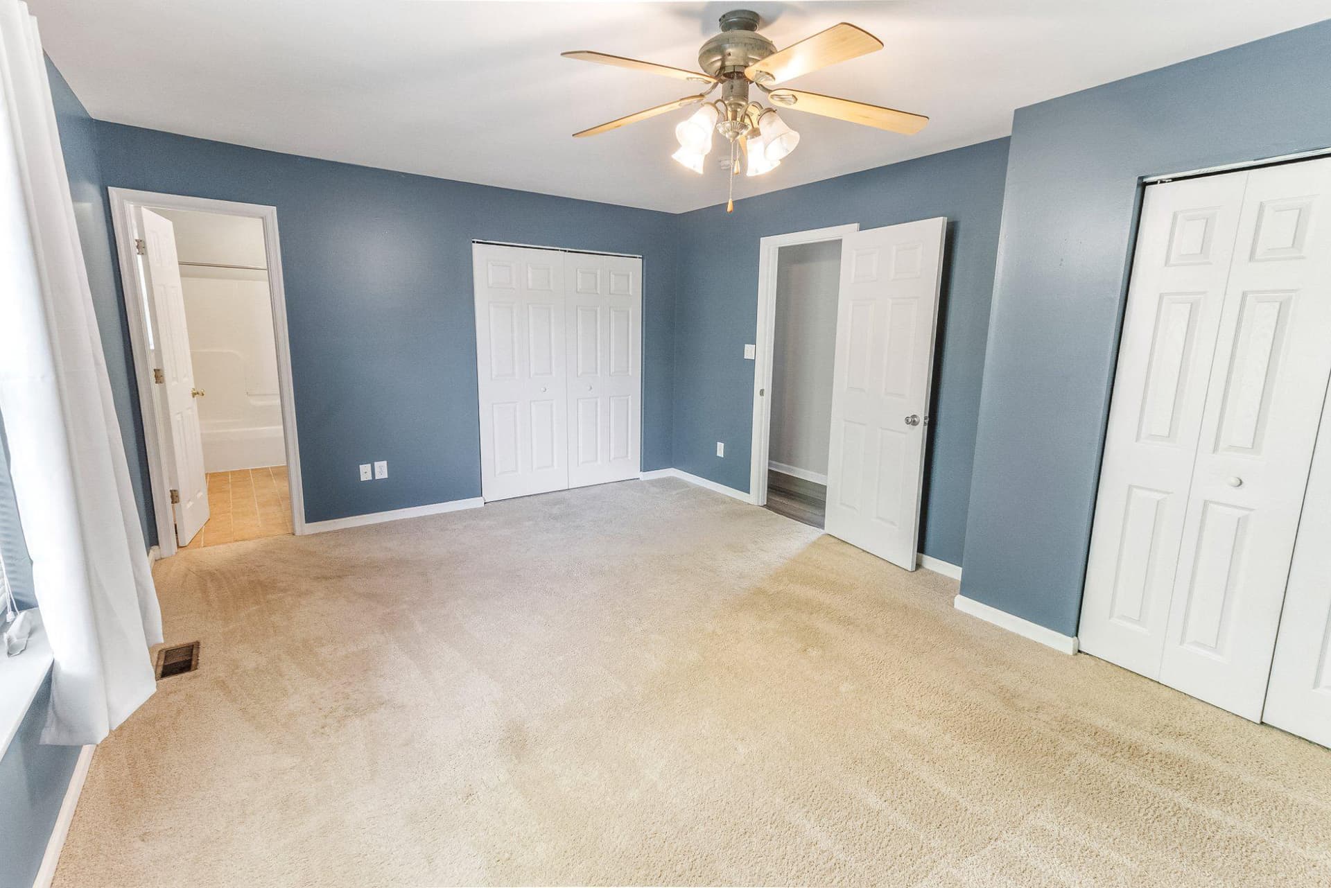 182 Bittinger Court photo 17