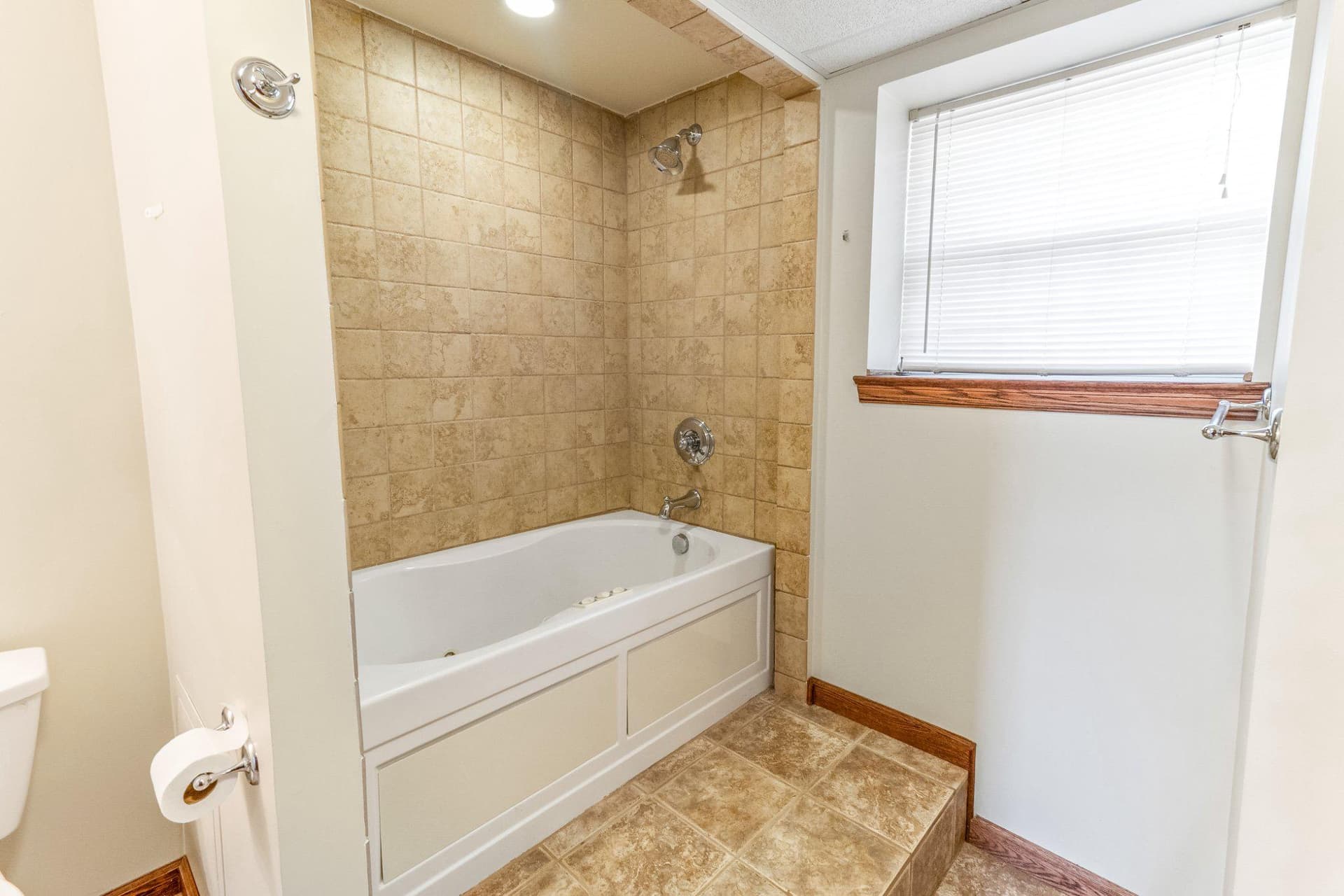 182 Bittinger Court photo 28