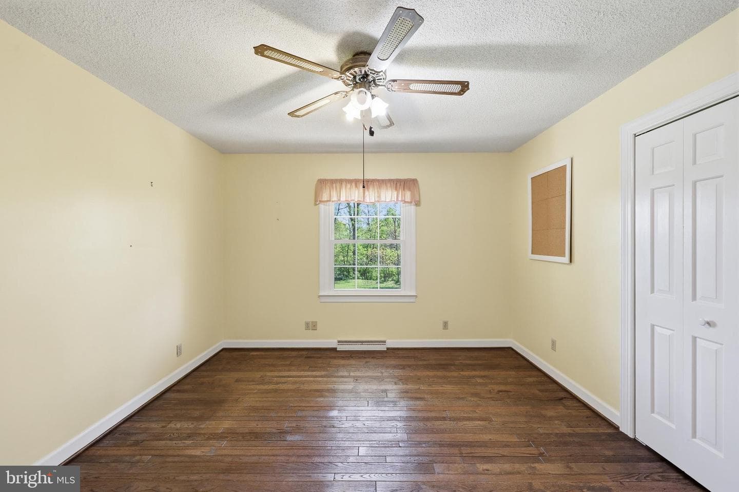 1539 Harold Drive photo 10