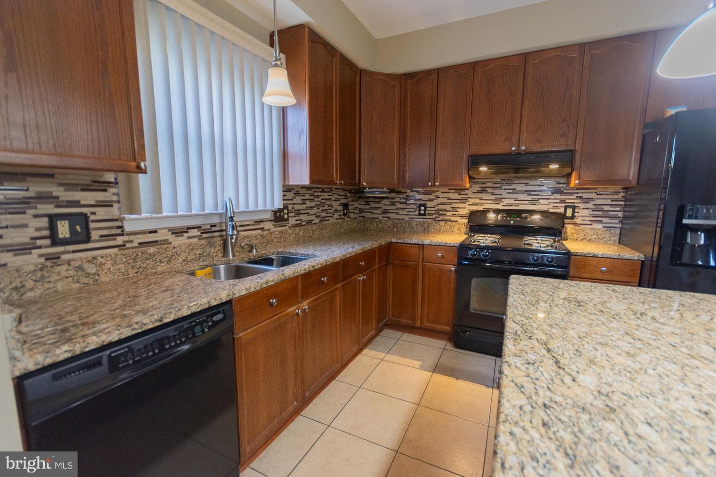 103 Lacosta Boulevard photo 23