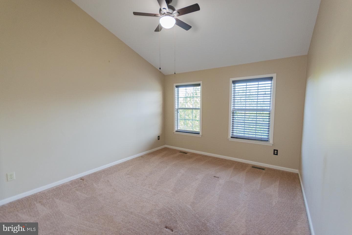 103 Lacosta Boulevard photo 35