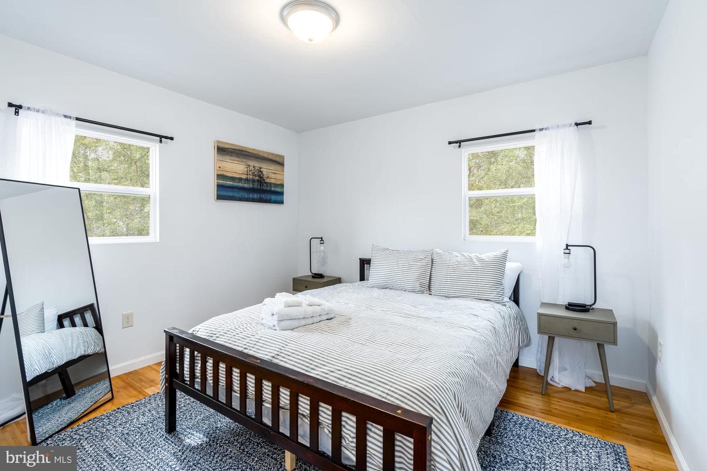 221 Dewdrop Lane photo 10