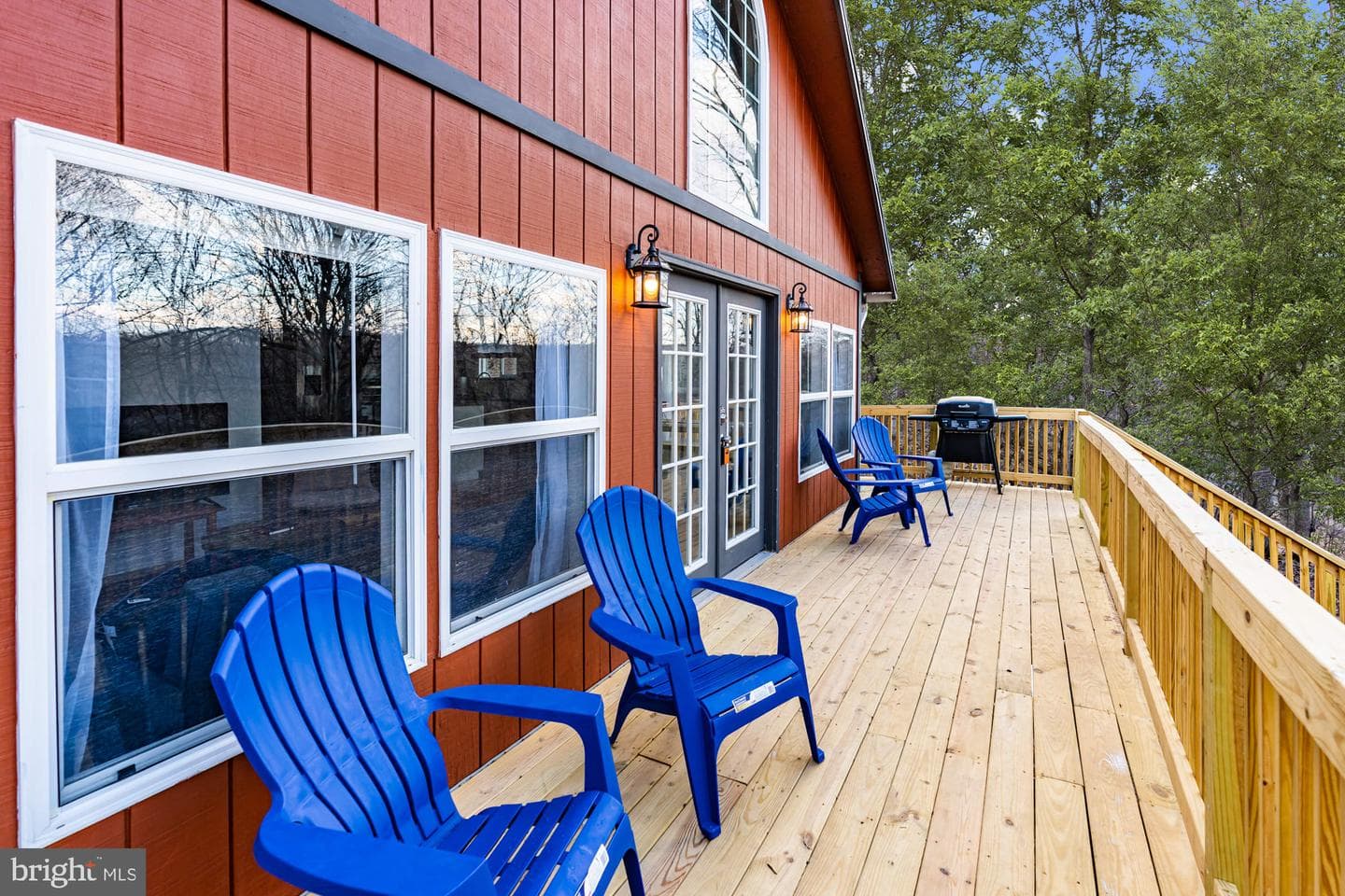 221 Dewdrop Lane photo 16