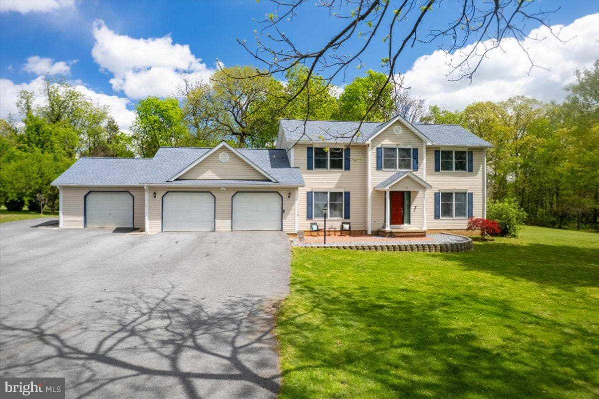 426 Appian Way