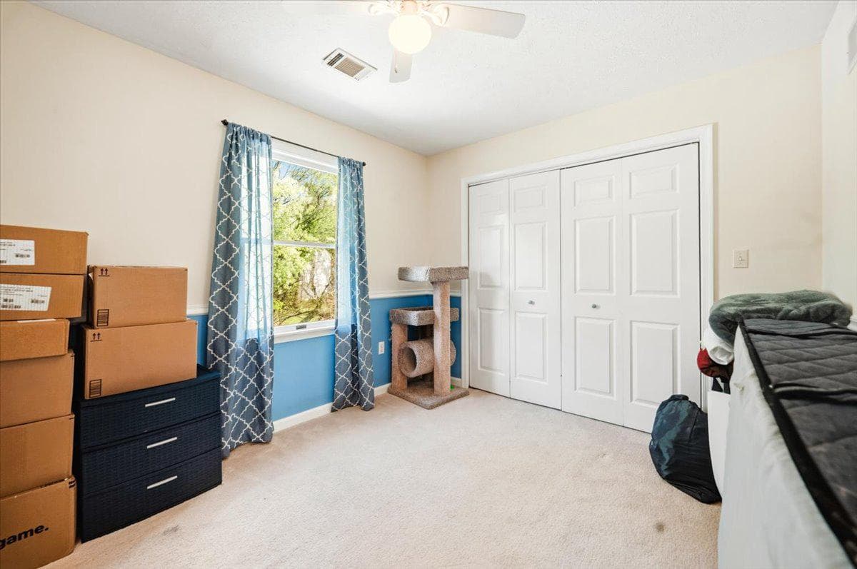 426 Appian Way photo 40