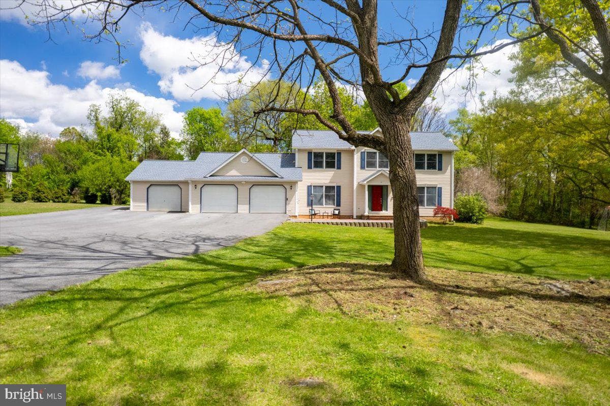 426 Appian Way photo 44