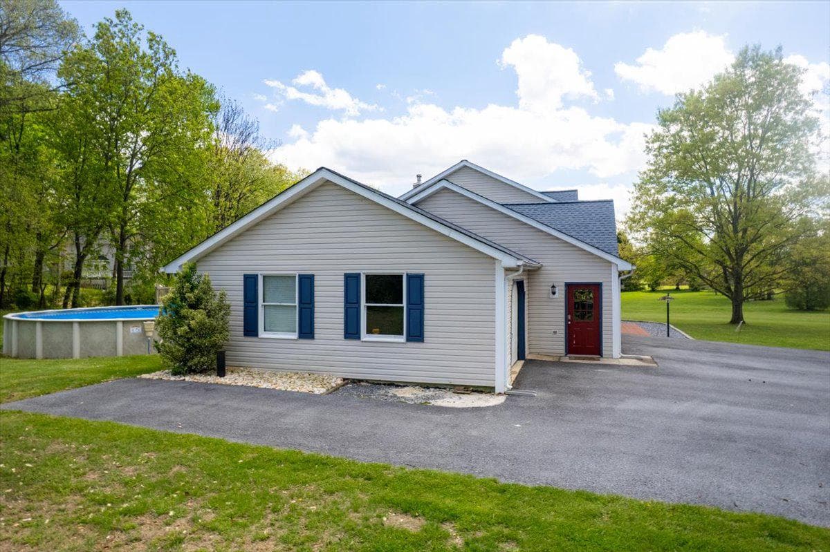 426 Appian Way photo 50