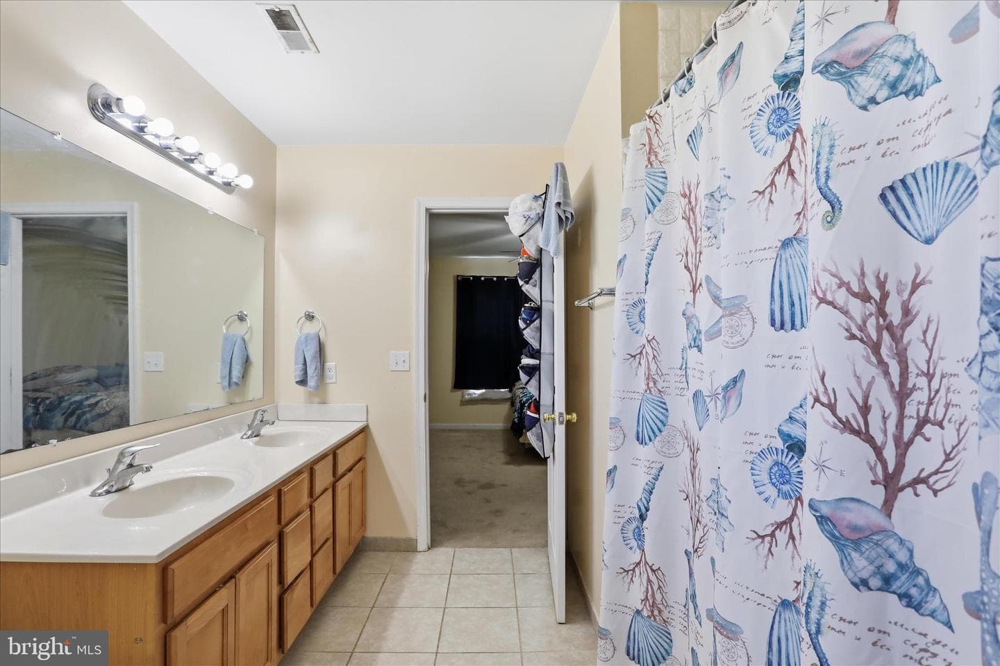 100 Coralberry Drive photo 19