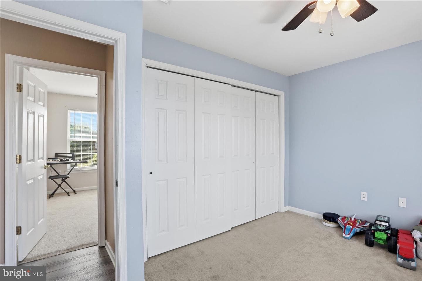 100 Coralberry Drive photo 28