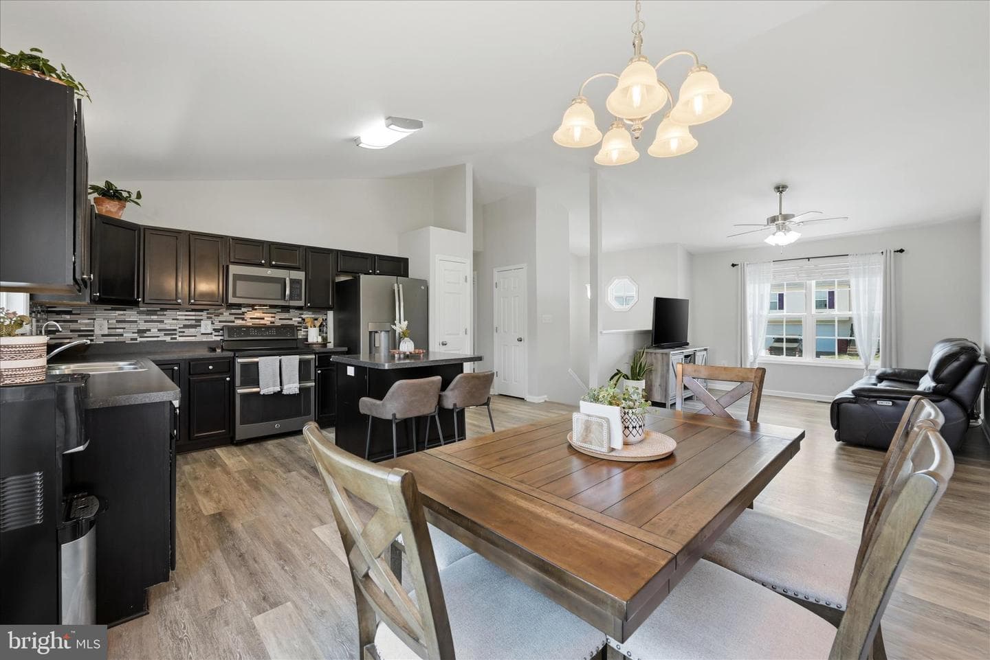 17 McKinley Court photo 12