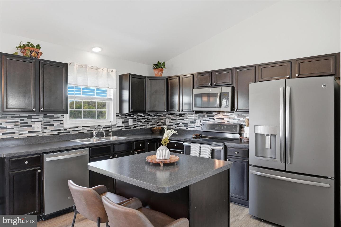17 McKinley Court photo 13
