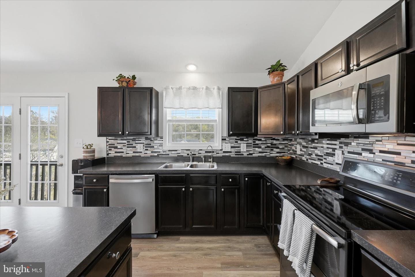 17 McKinley Court photo 14