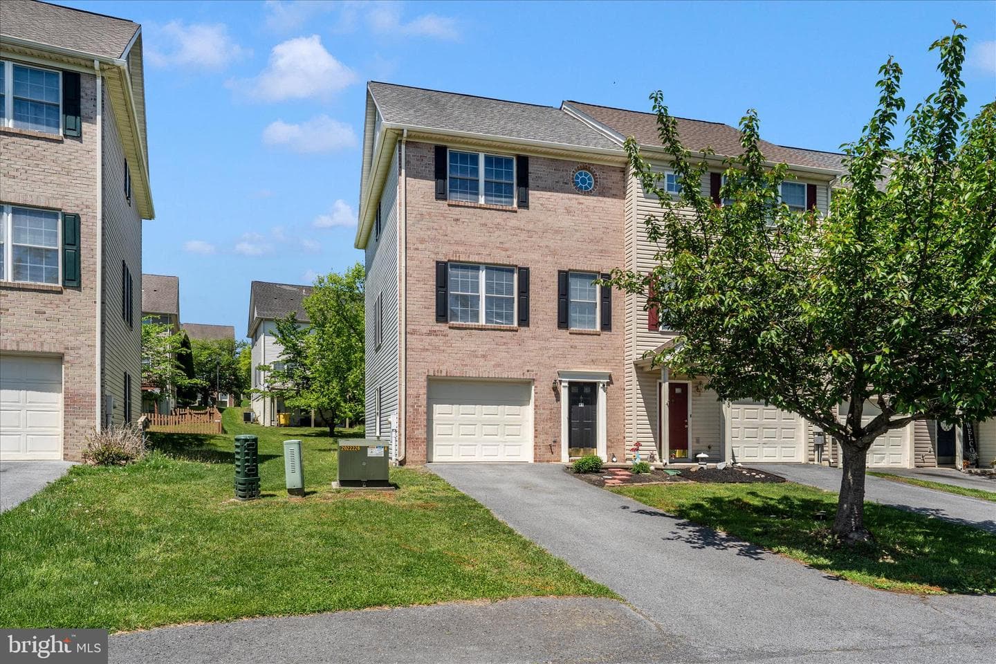 83 Fiser Lane photo 3