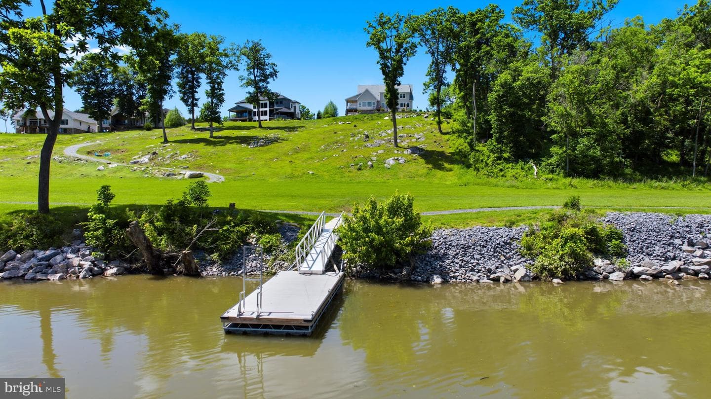 129 Agnese Court, Martinsburg