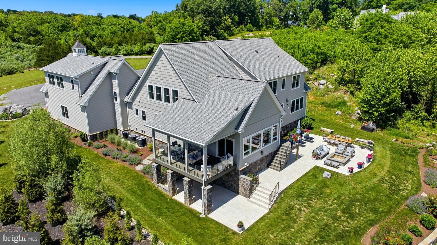 129 Agnese Court, Martinsburg