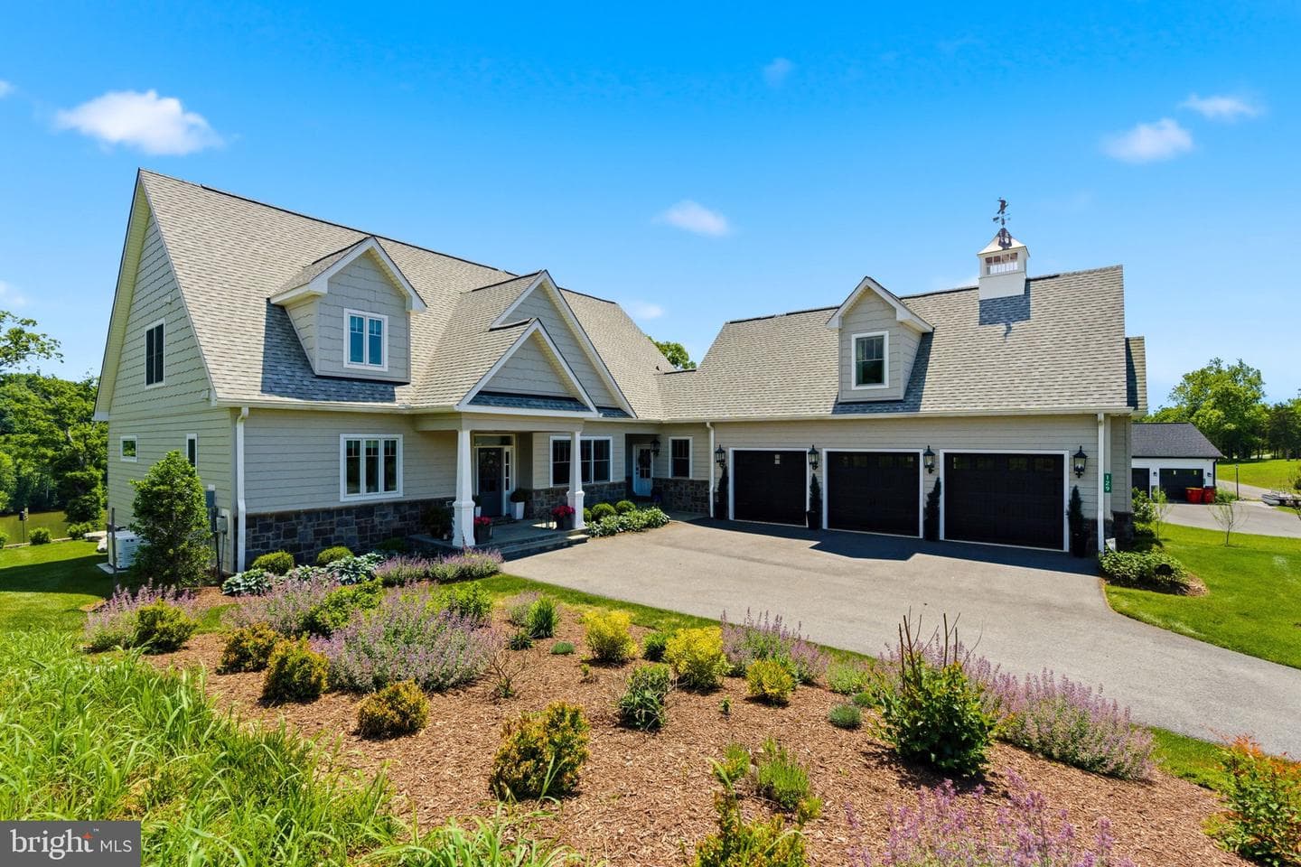 129 Agnese Court photo 5