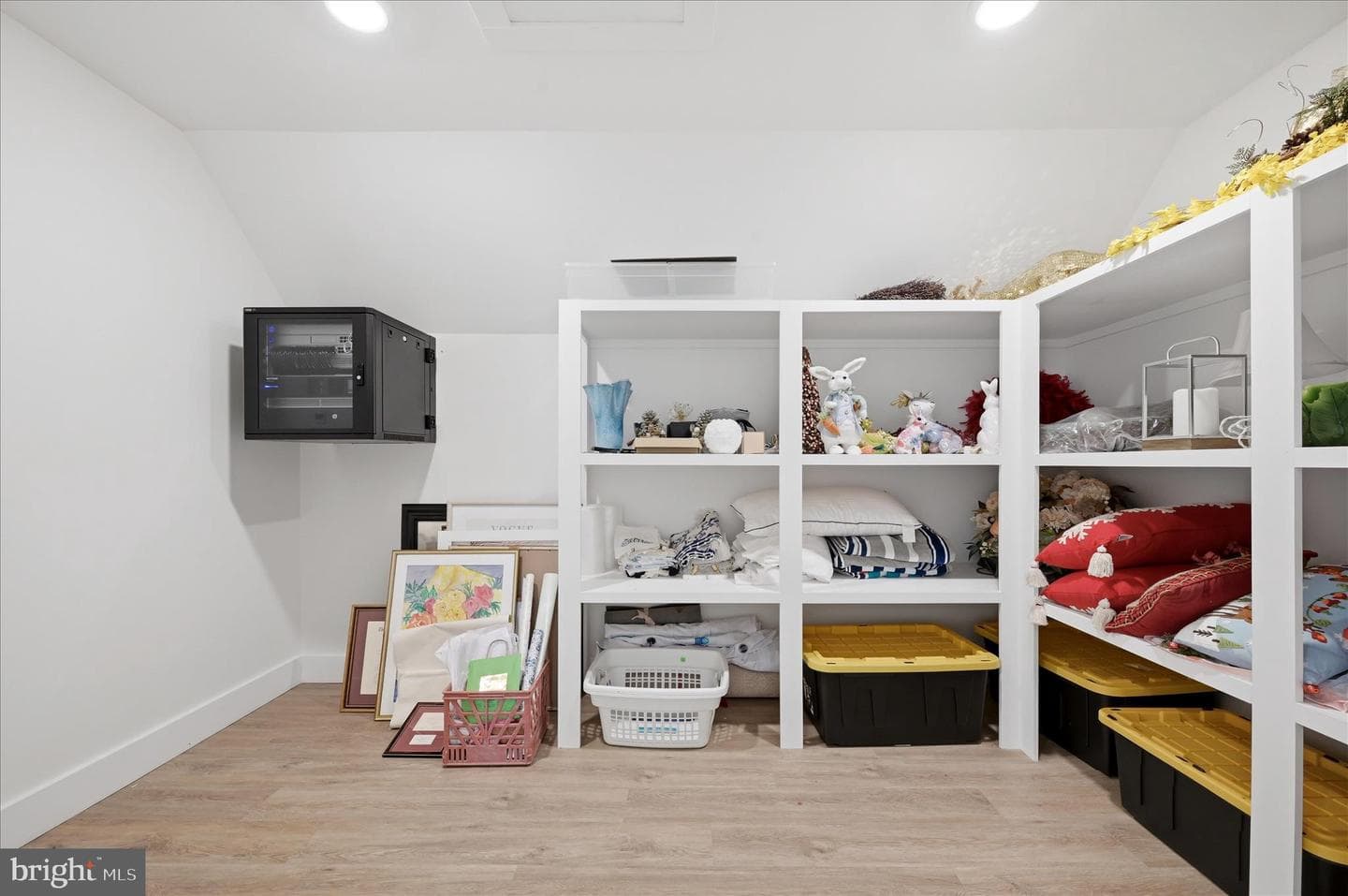 129 Agnese Court photo 64