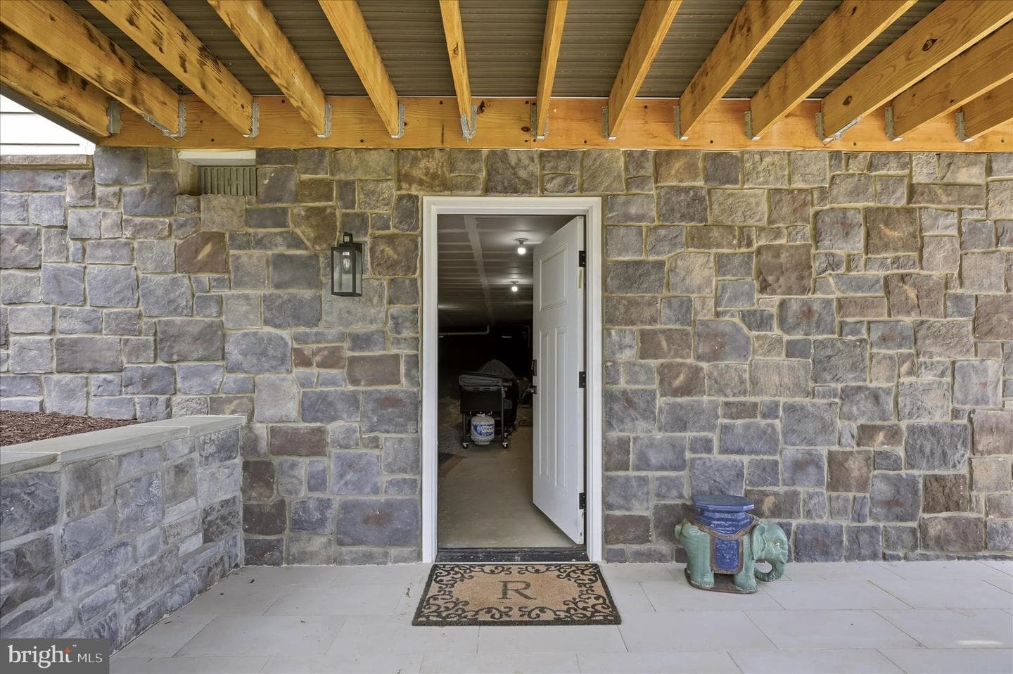 129 Agnese Court photo 80