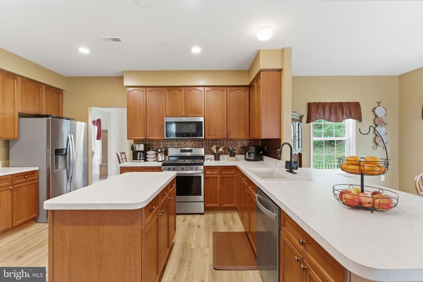 369 Rotterham Drive photo 14