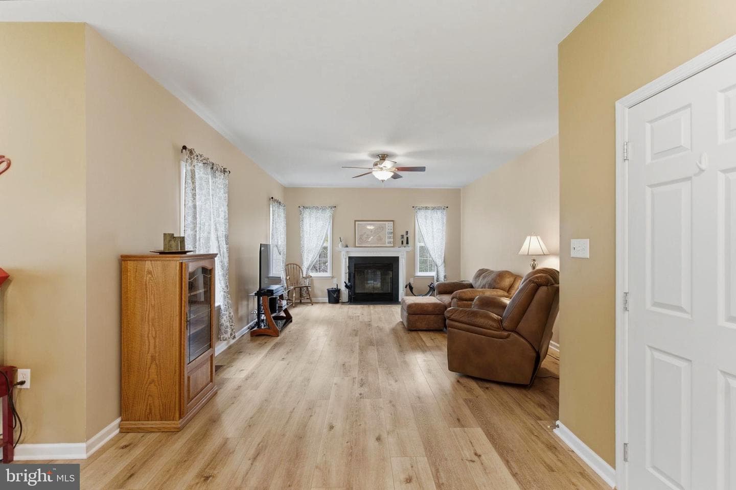 369 Rotterham Drive photo 21