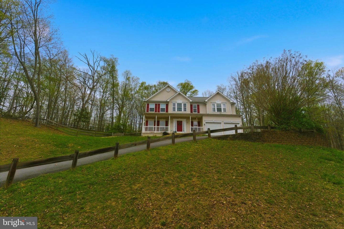 369 Rotterham Drive photo 3
