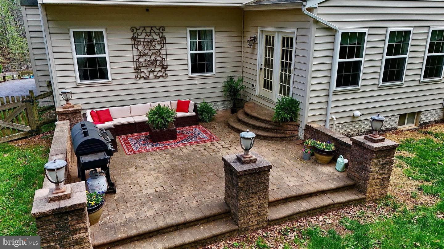 369 Rotterham Drive photo 52