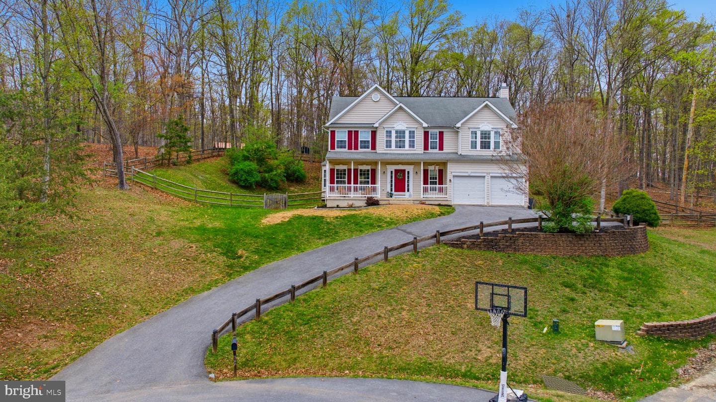 369 Rotterham Drive photo 56