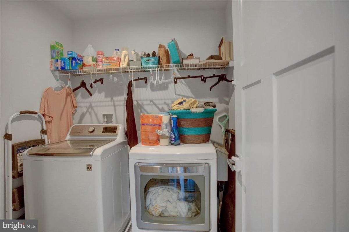 28 Boothbay Drive photo 20