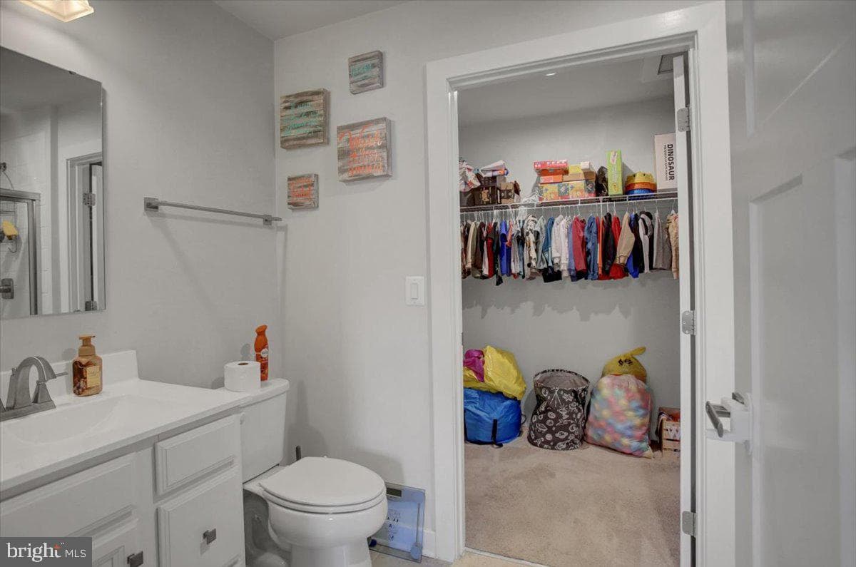 28 Boothbay Drive photo 23