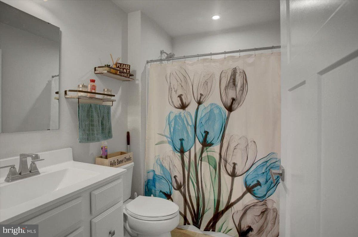 28 Boothbay Drive photo 29