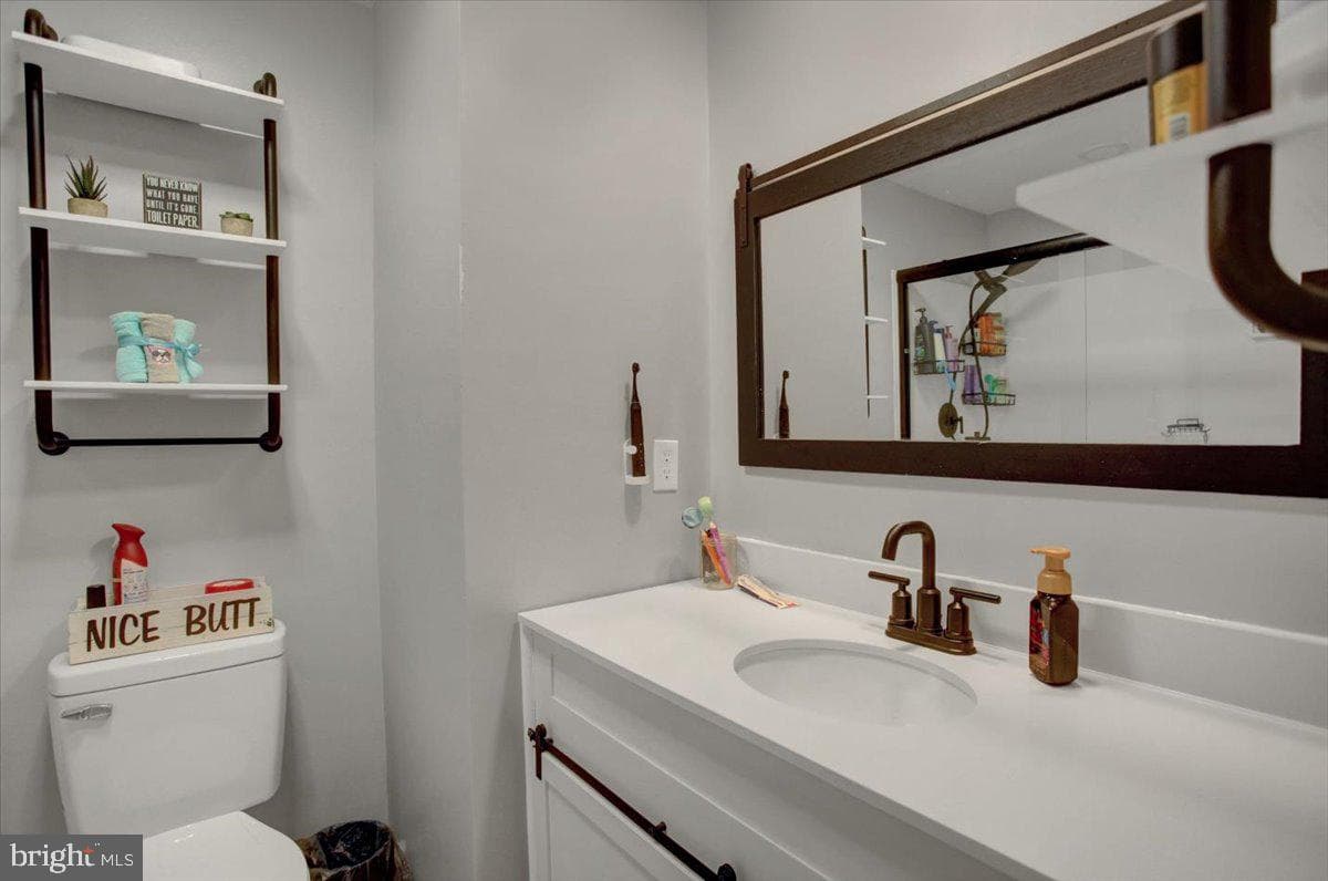 28 Boothbay Drive photo 35