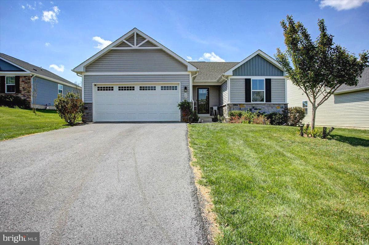 28 Boothbay Drive photo 5