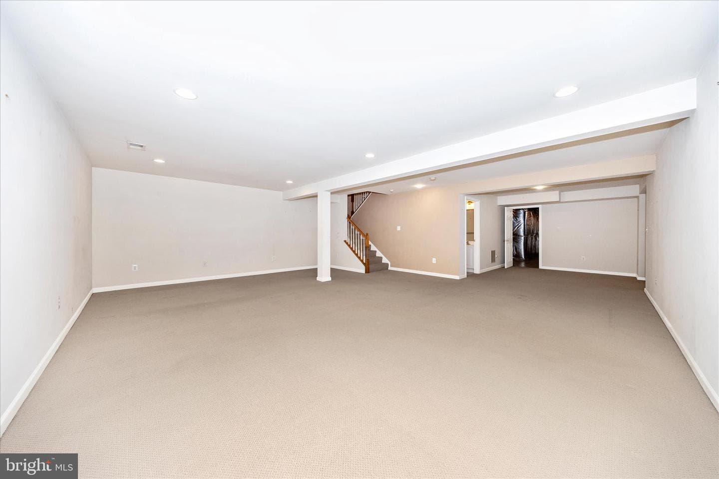 250 Dinwiddie Way photo 30