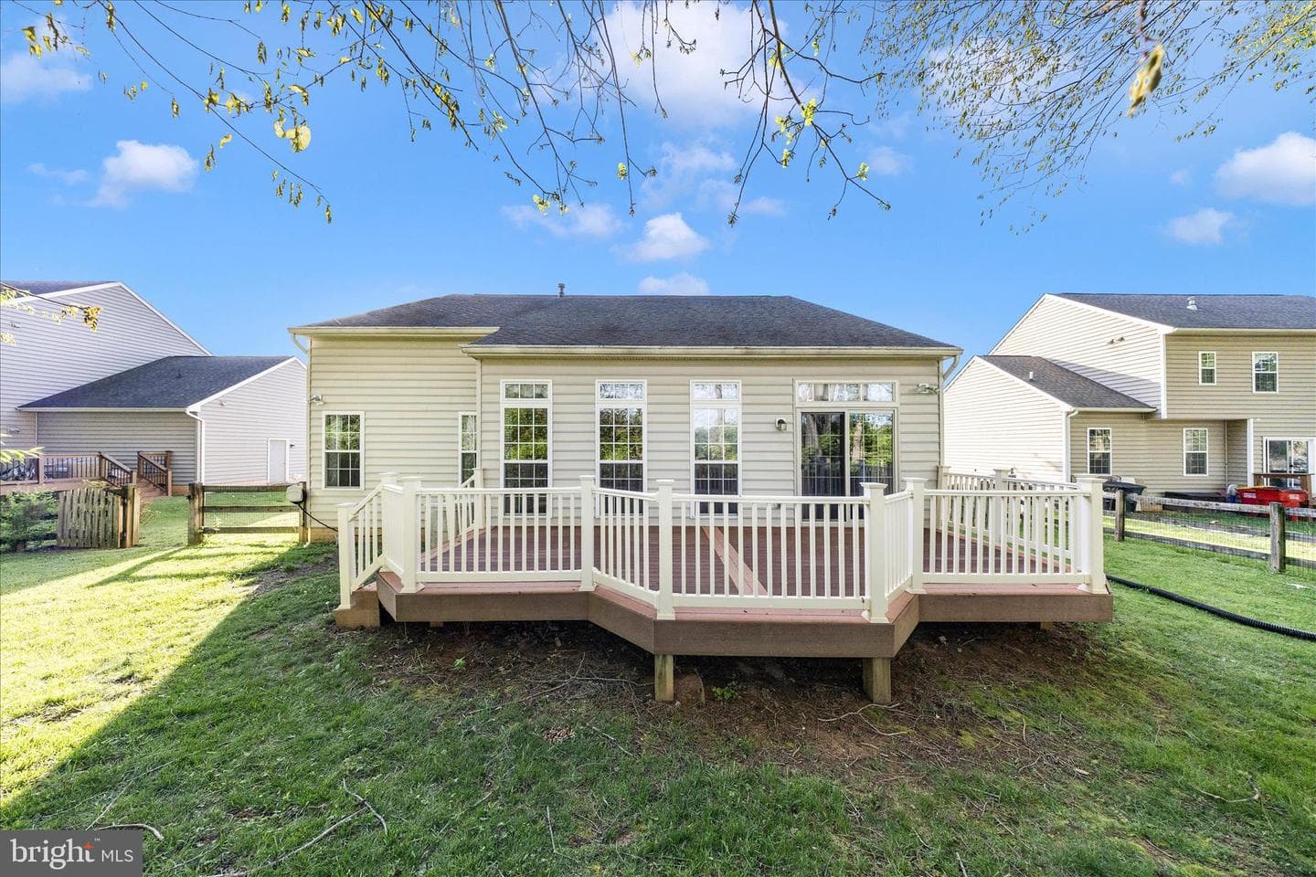 250 Dinwiddie Way photo 39
