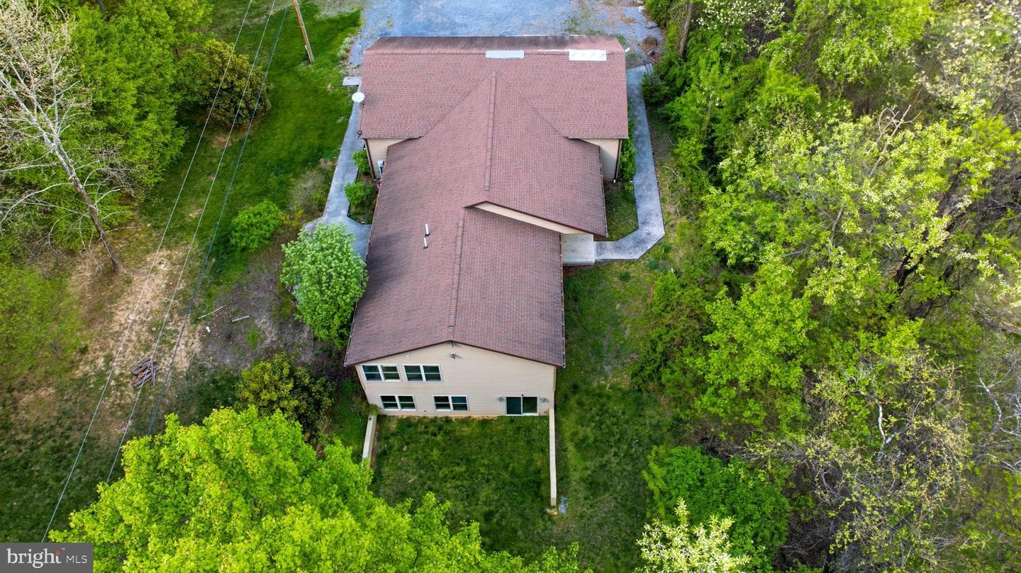 175 Rooney Road photo 3