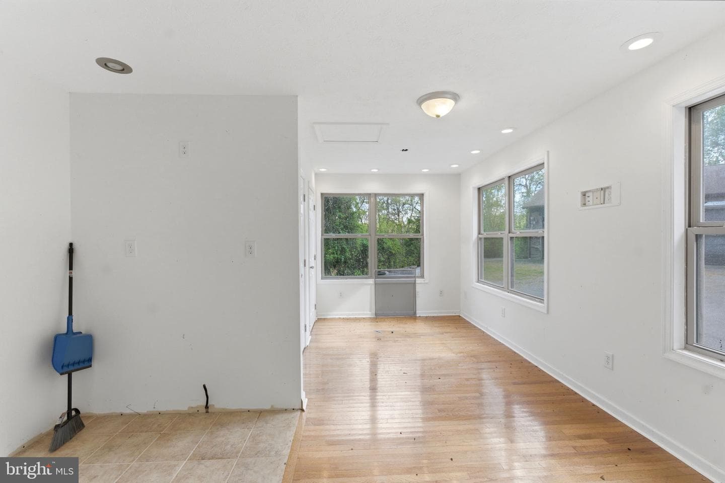 175 Rooney Road photo 39