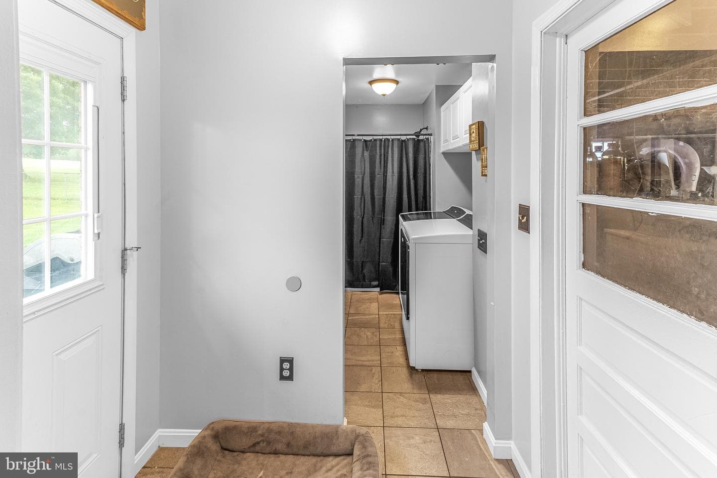 3877 Winchester Avenue photo 15