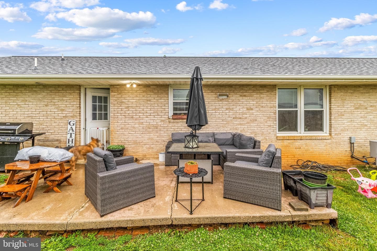 3877 Winchester Avenue photo 19