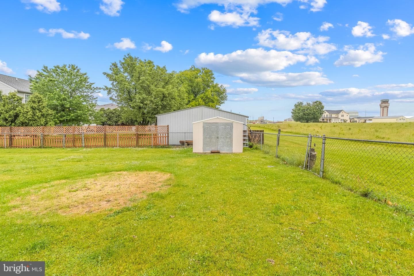 3877 Winchester Avenue photo 22